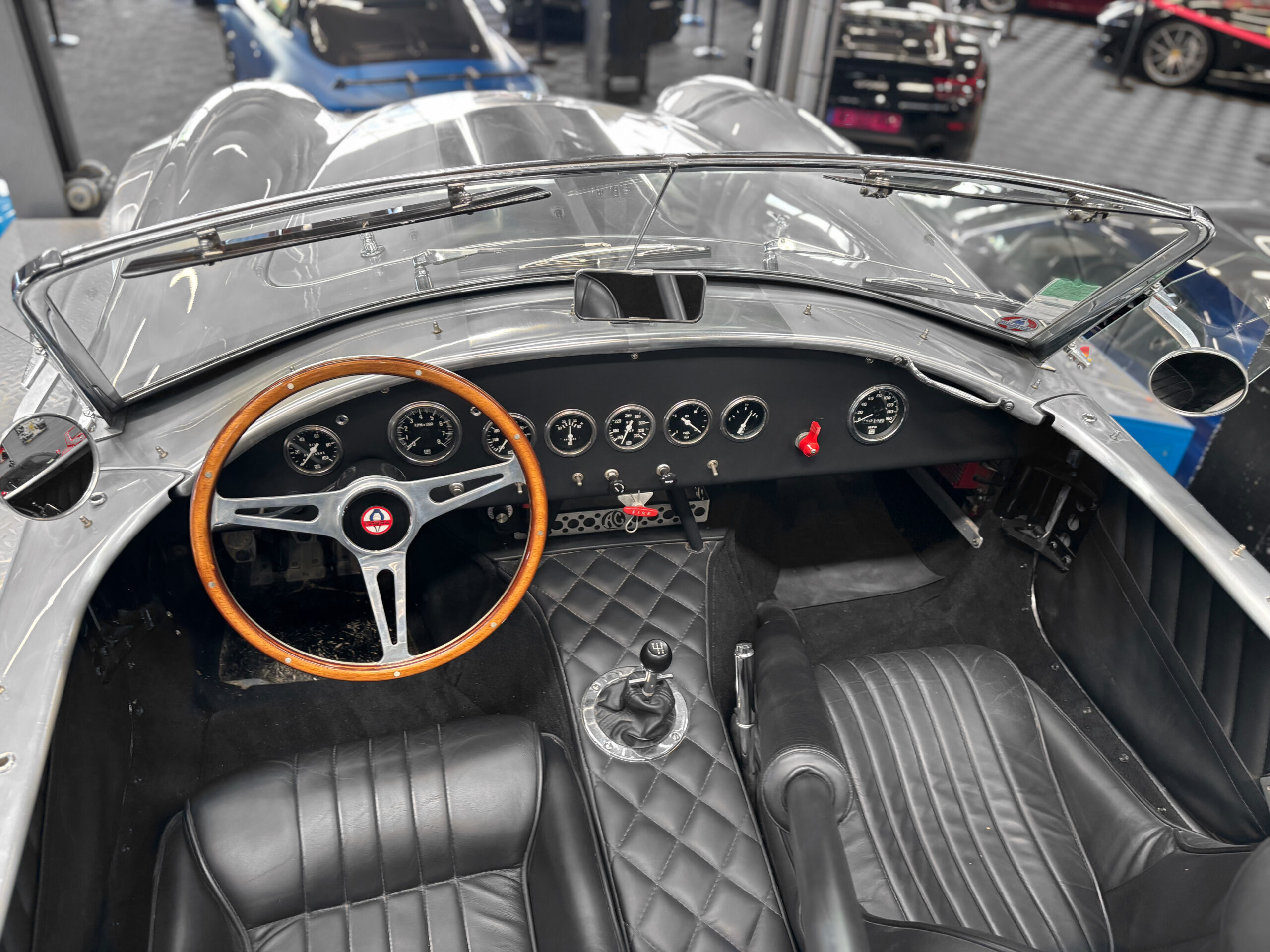 Shelby Cobra Continuation CSX 7000 - 289 FIA - Carte grise française – Image 37