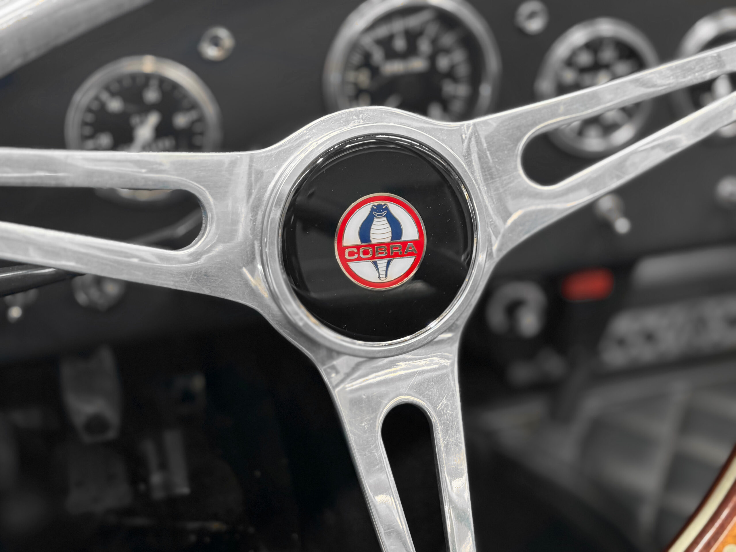 Shelby Cobra Continuation CSX 7000 - 289 FIA - Carte grise française – Image 40