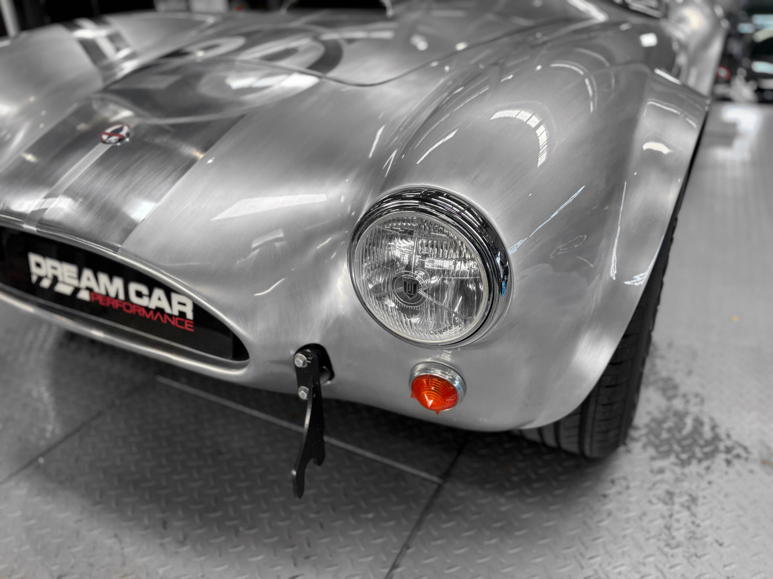 Shelby Cobra Continuation CSX 7000 - 289 FIA - Carte grise française – Image 9