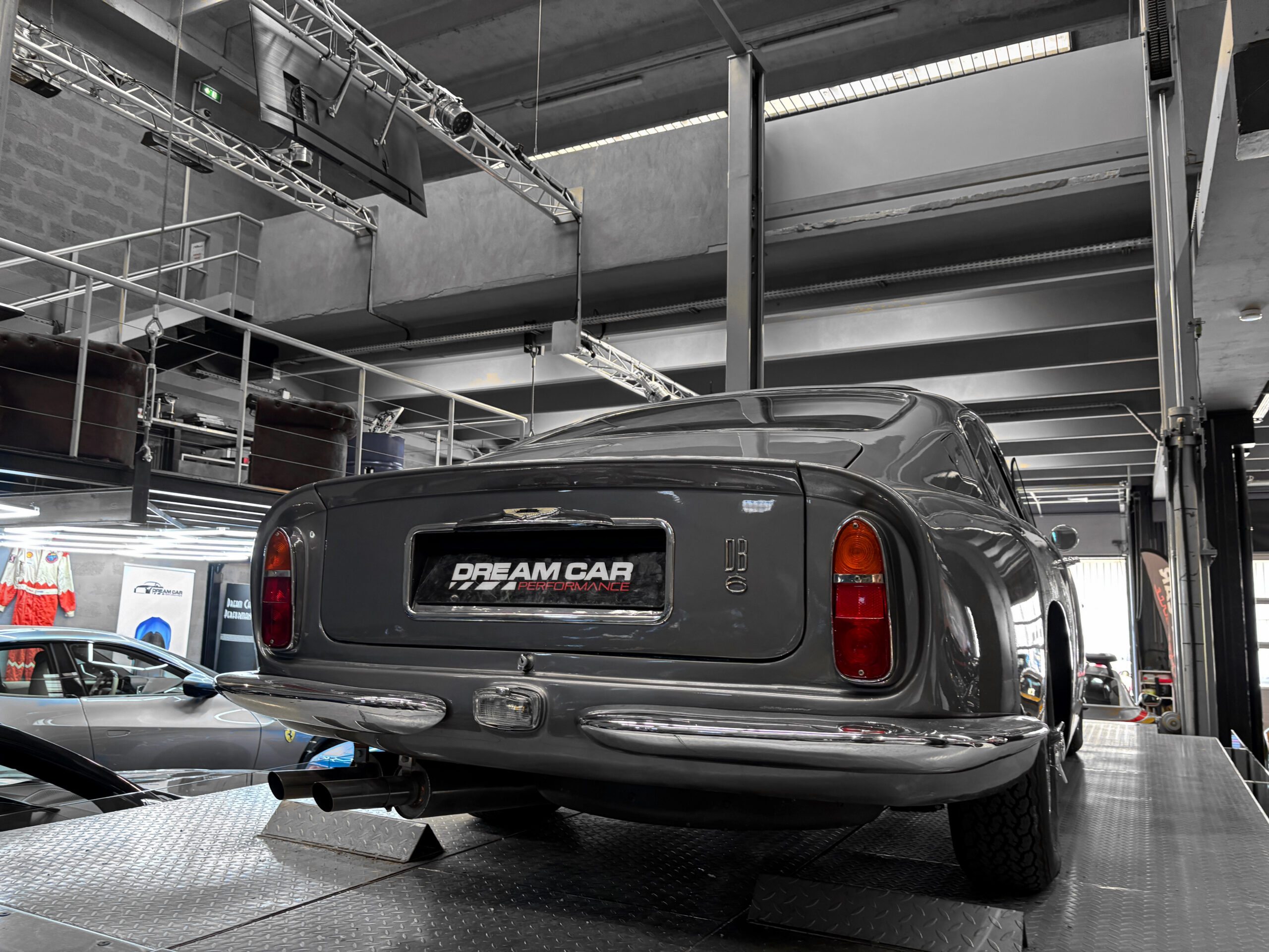 ASTON MARTIN DB6 Mk1 – 4.0L – ZF 5 – Restaurée – Image 17