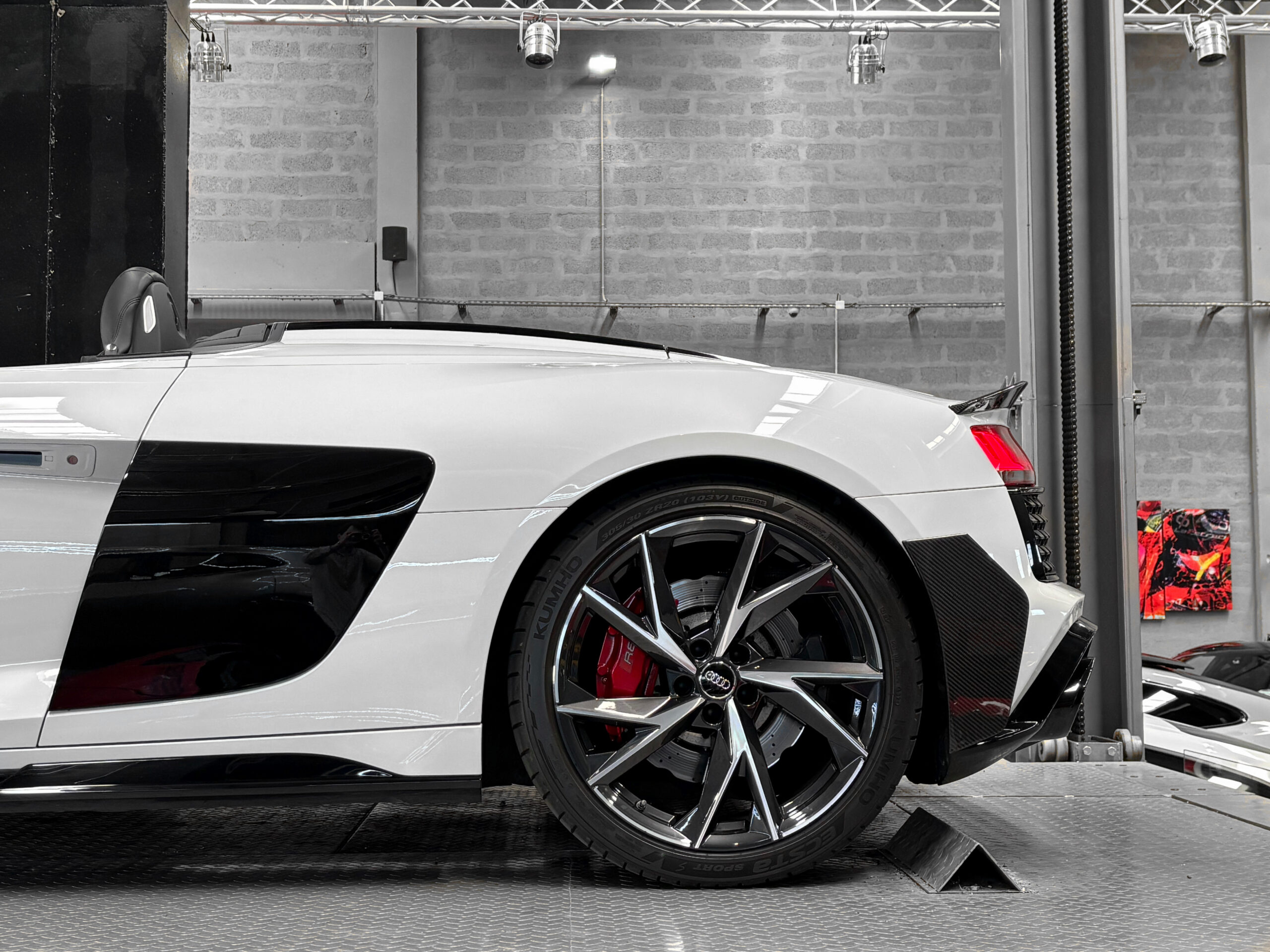 AUDI R8 V10 SPYDER RWD 540 – bang & olufsen – virtual cockpit – Image 33