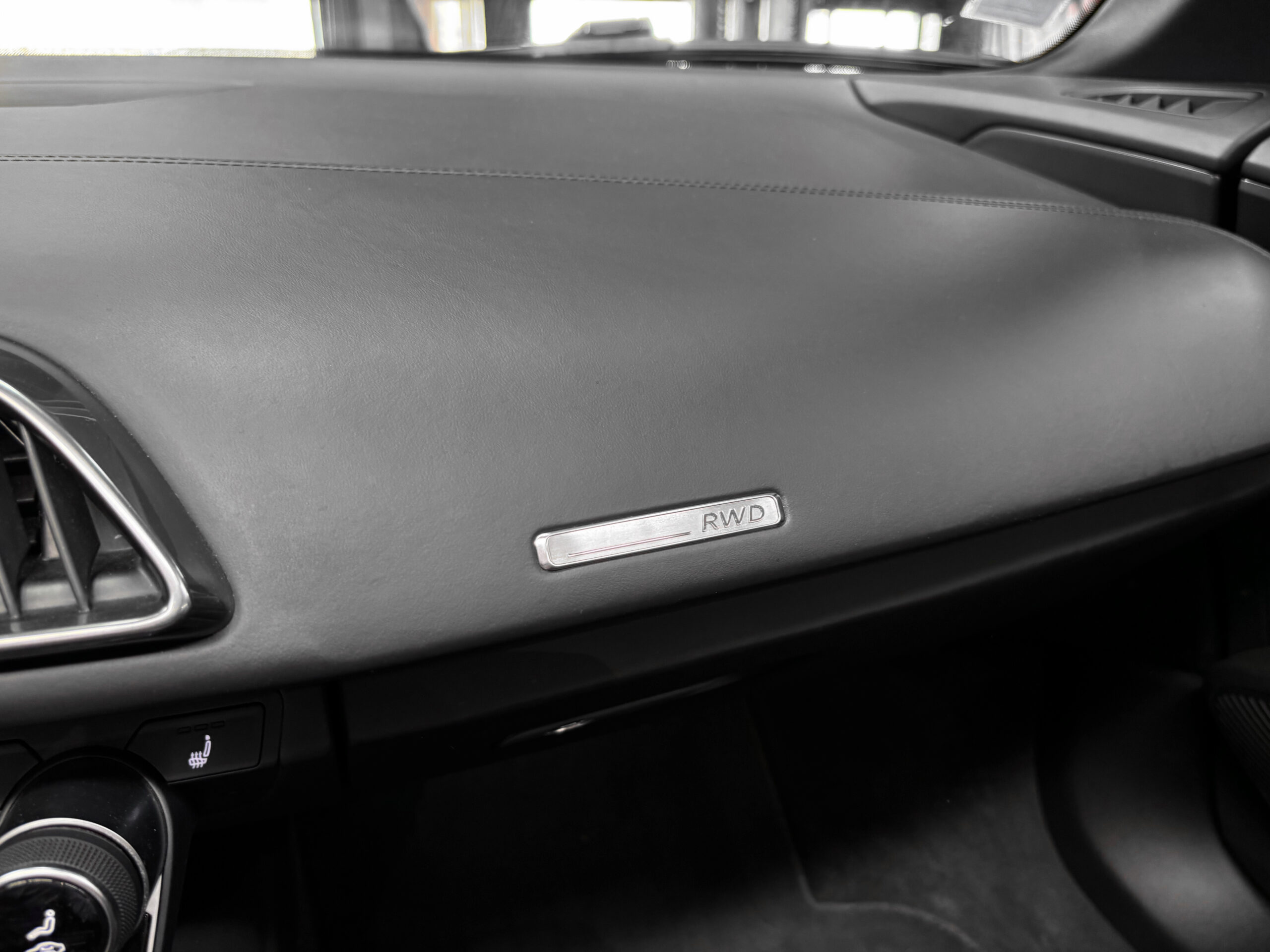 AUDI R8 V10 SPYDER RWD 540 – bang & olufsen – virtual cockpit – Image 45