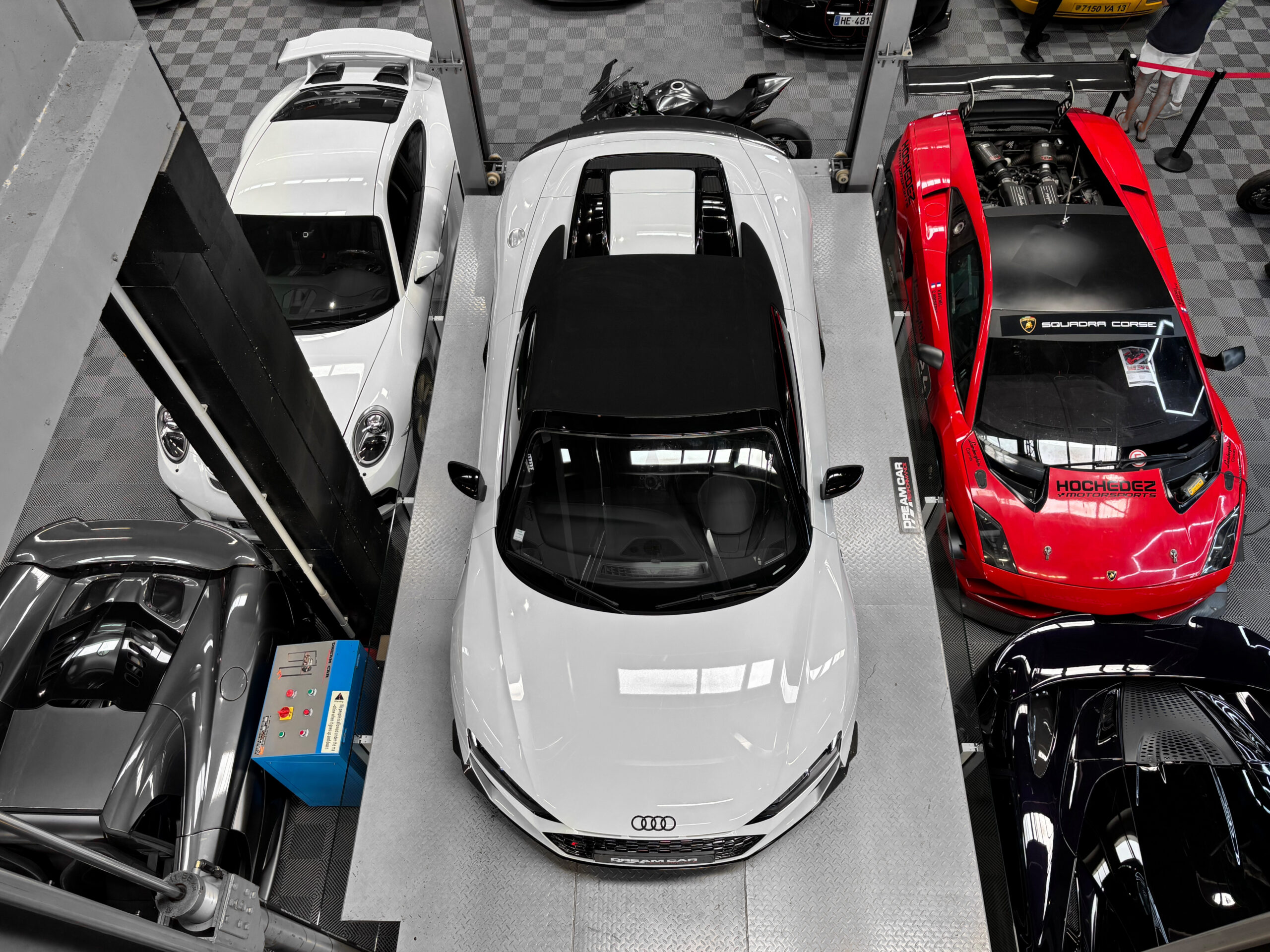 AUDI R8 V10 SPYDER RWD 540 – bang & olufsen – virtual cockpit – Image 8