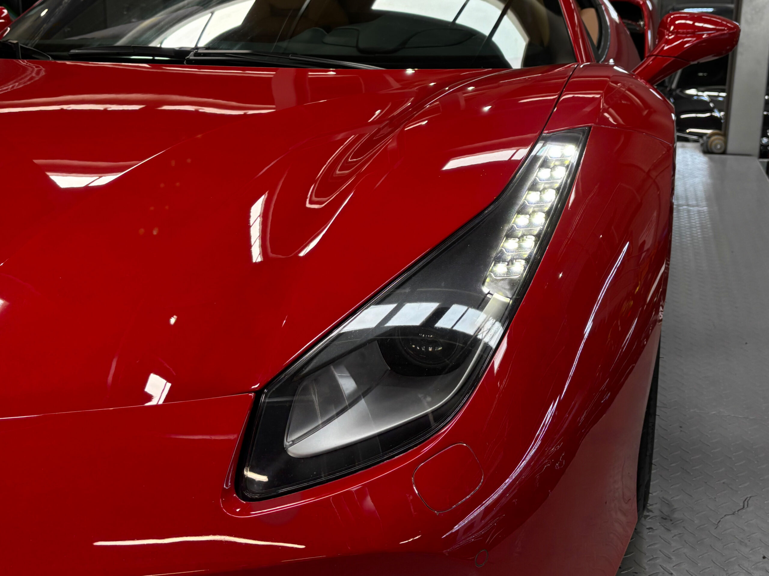 Ferrari 488 GTB V8 670 – LIFT – CARBONE – JBL – Image 7