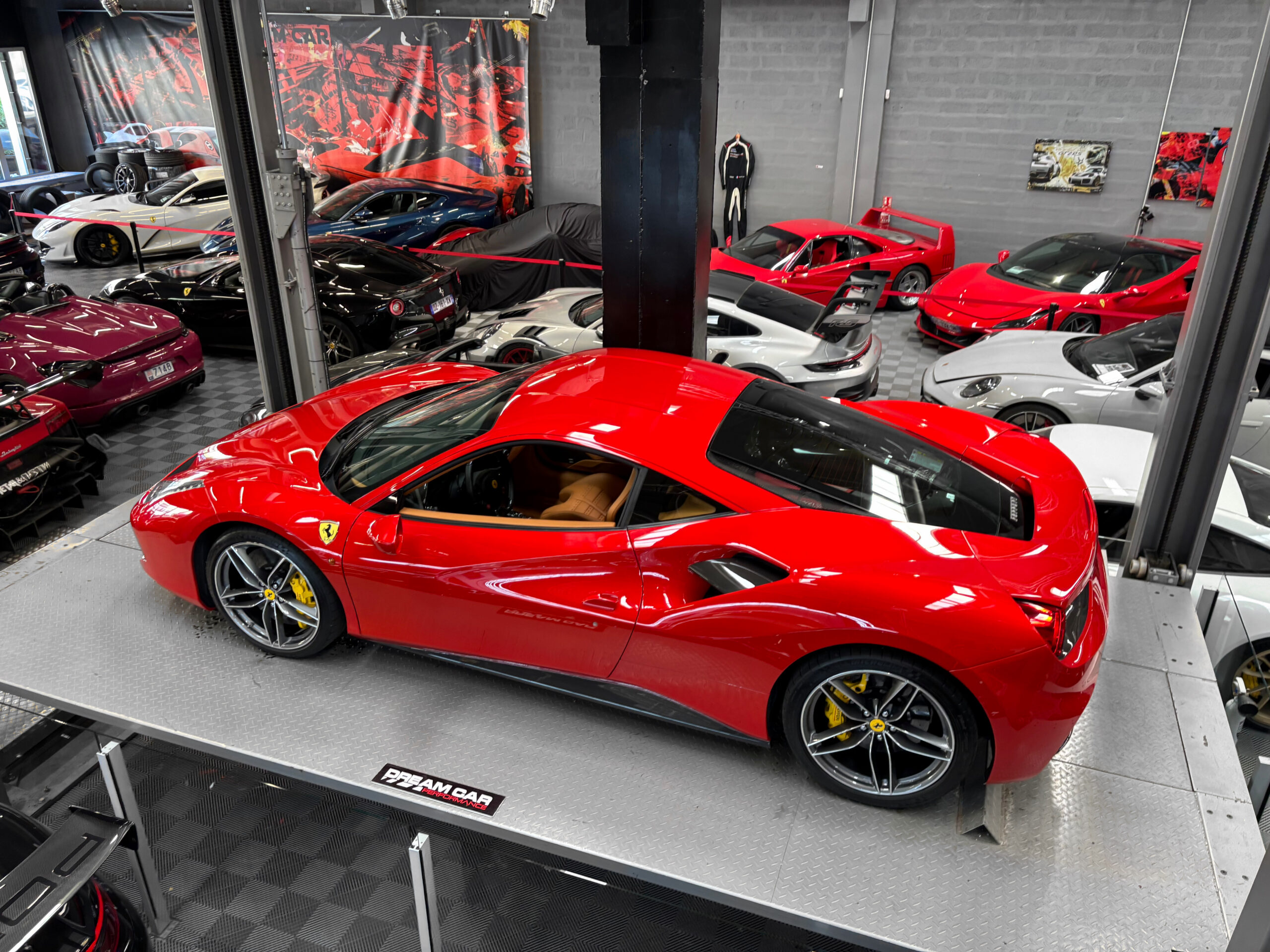 Ferrari 488 GTB V8 670 – LIFT – CARBONE – JBL – Image 3