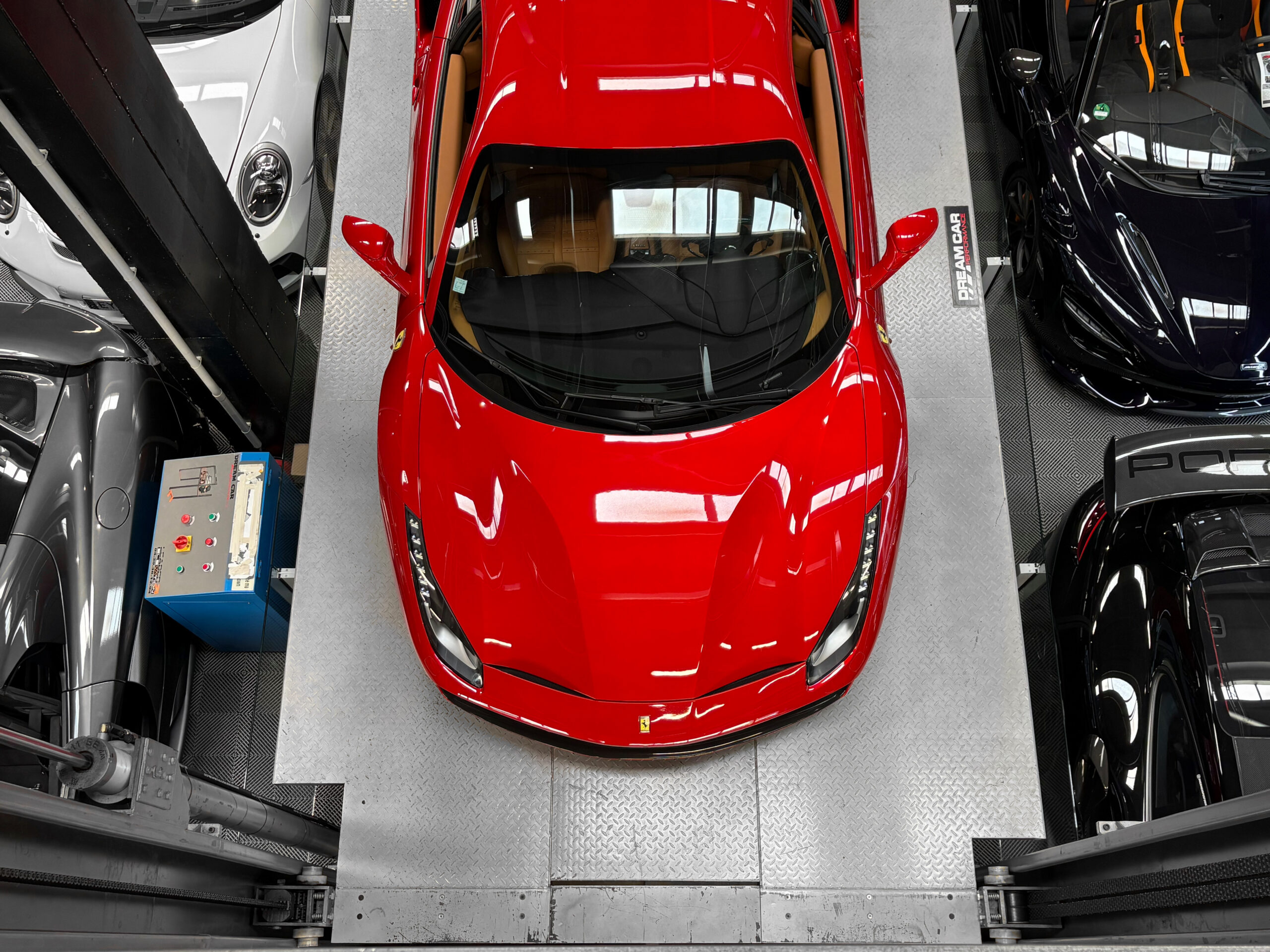 Ferrari 488 GTB V8 670 – LIFT – CARBONE – JBL – Image 22