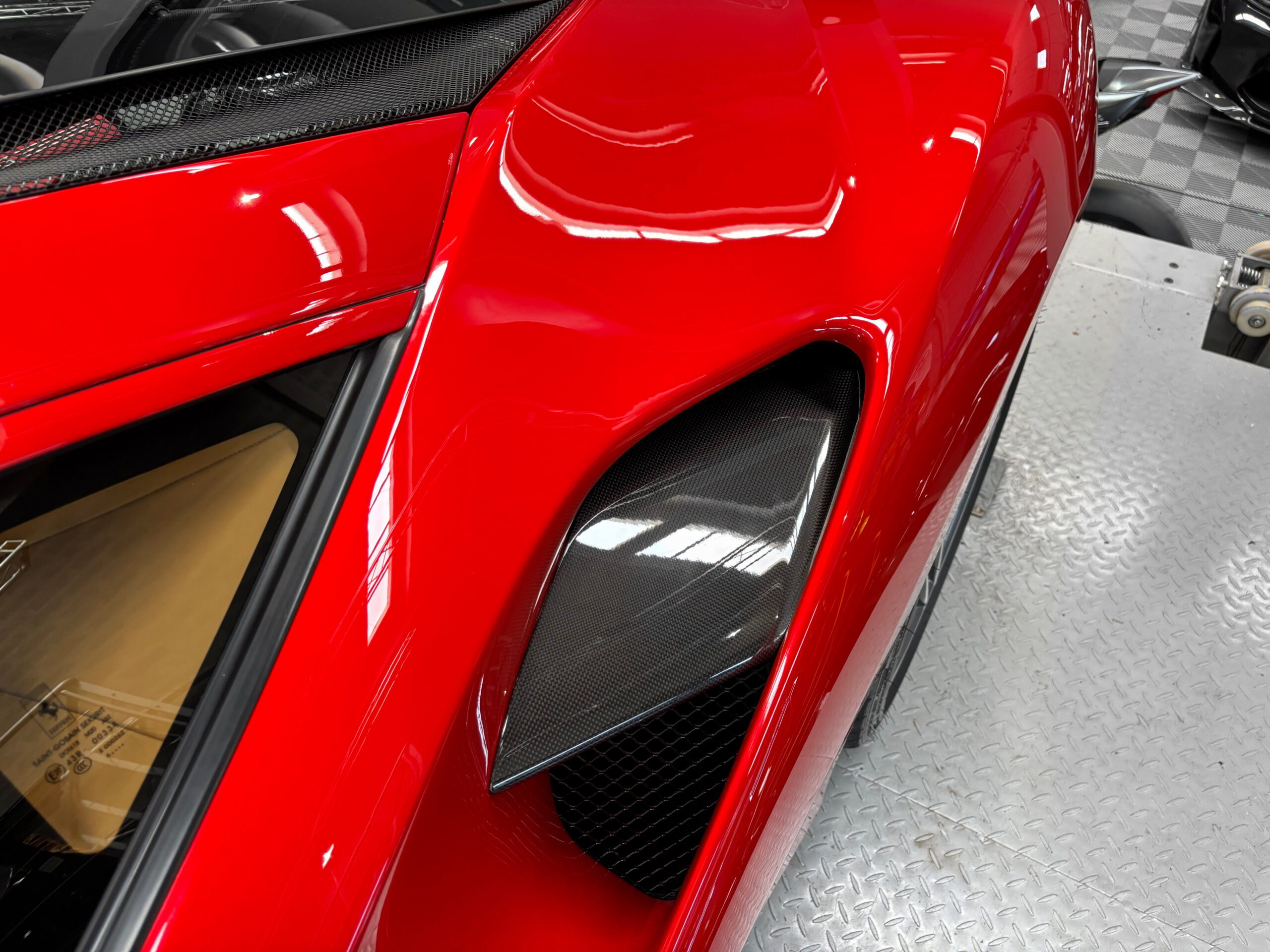 Ferrari 488 GTB V8 670 – LIFT – CARBONE – JBL – Image 20
